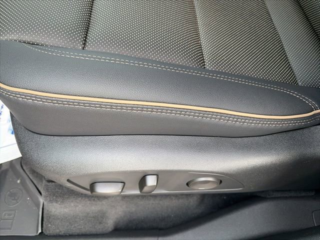 New 2026 Chevrolet Traverse High Country image 18