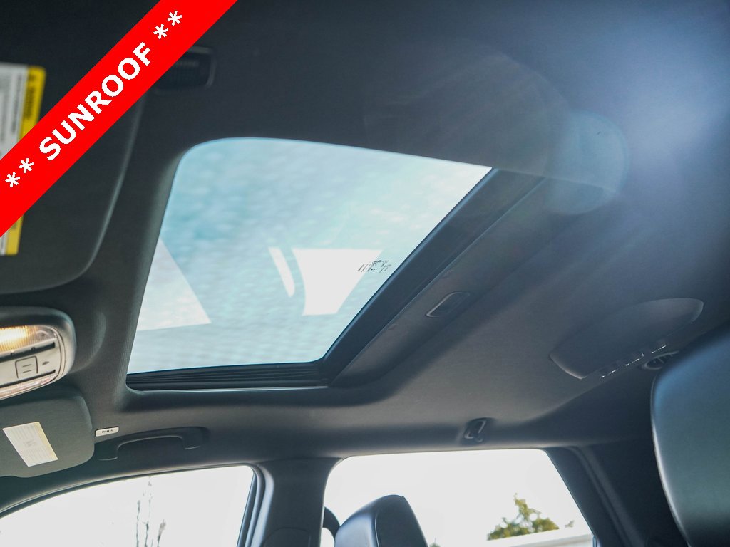 Used 2024 Dodge Durango GT image 13