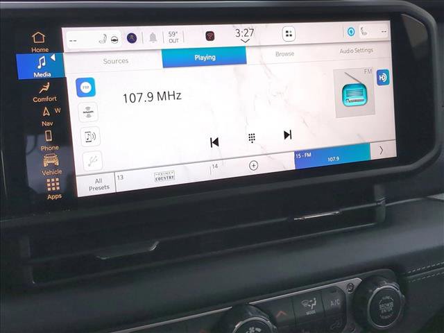 New 2026 Jeep Wrangler Unlimited Rubicon w/ Technology Group image 12