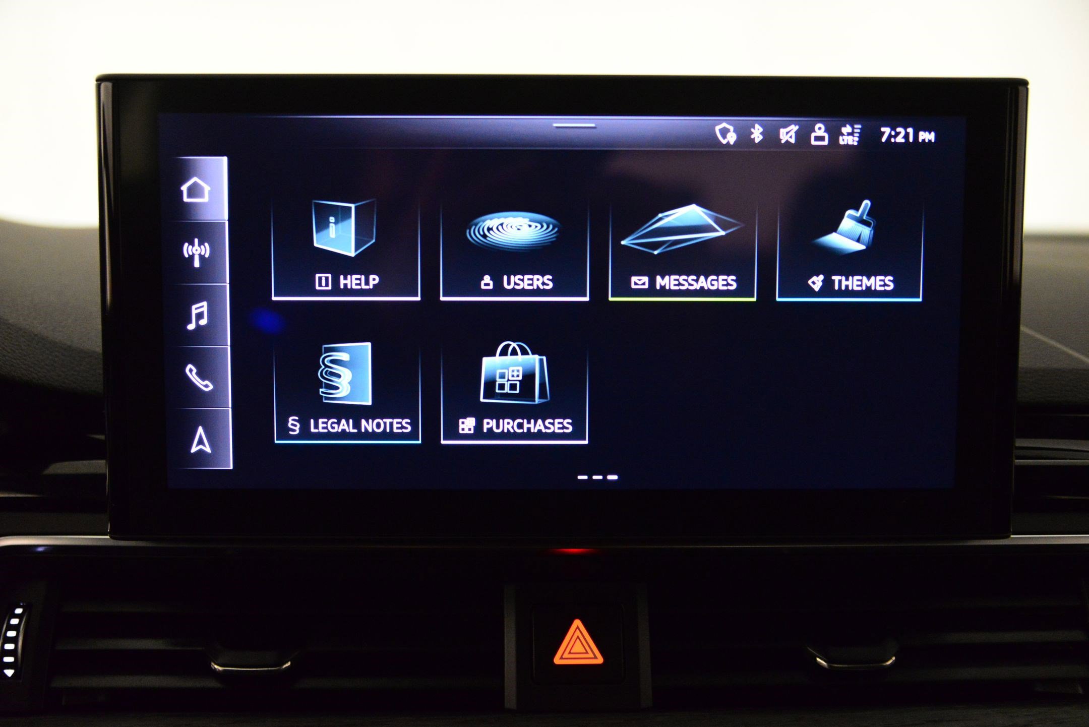 Certified 2023 Audi A4 2.0T Premium w/ Convenience Package image 32