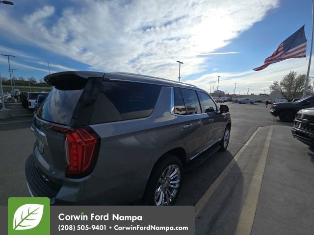 Used 2021 GMC Yukon SLT w/ SLT Luxury Plus Package image 5