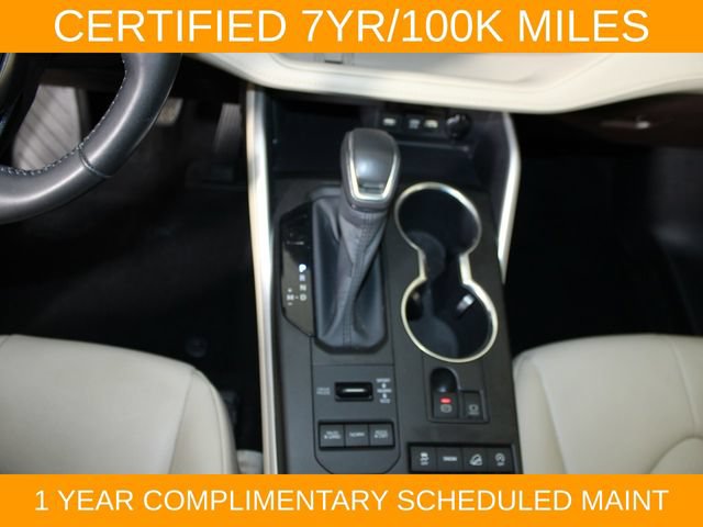 Used 2020 Toyota Highlander XLE AWD/4WD image 26
