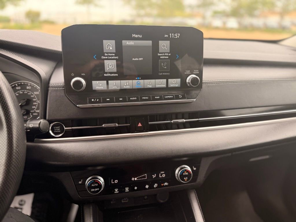 Used 2024 Mitsubishi Outlander SE image 23