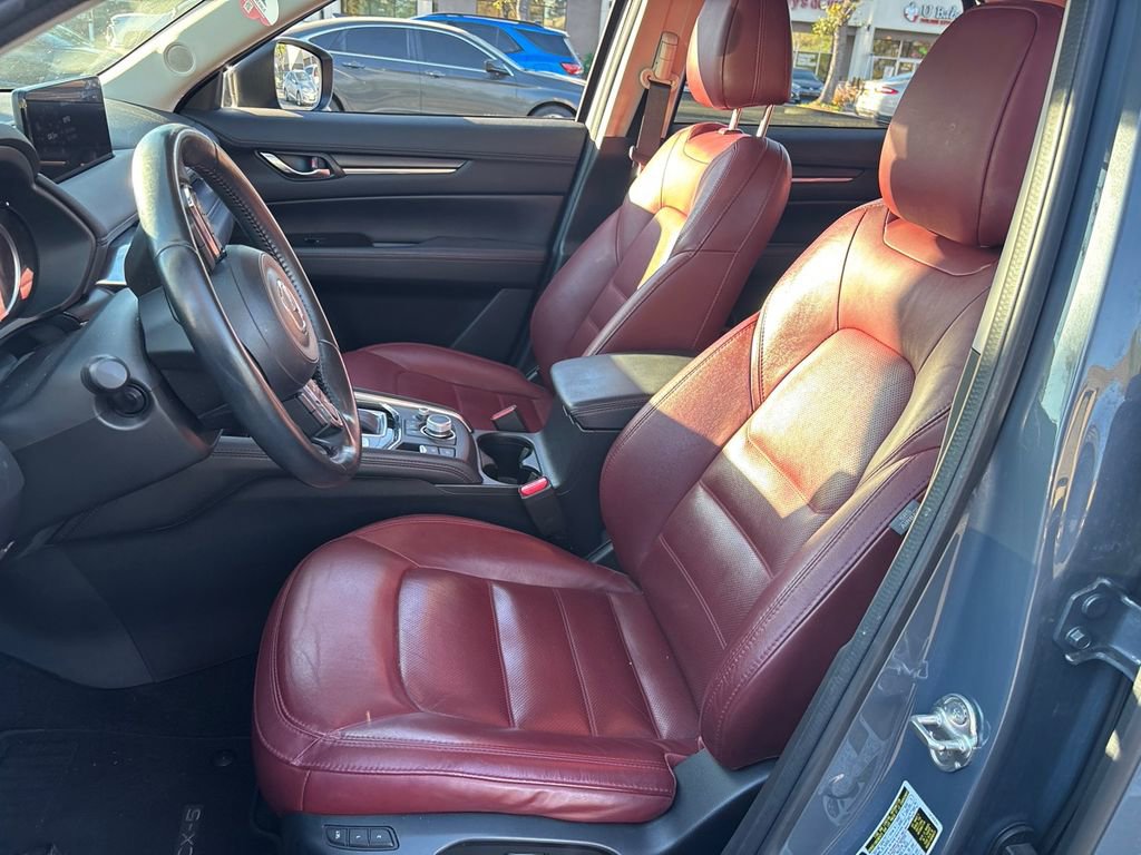Used 2023 MAZDA CX-5 Carbon Edition image 9