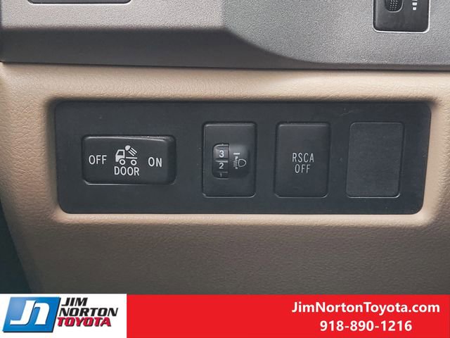 Used 2012 Toyota Tundra Limited w/ Memory Pkg image 24