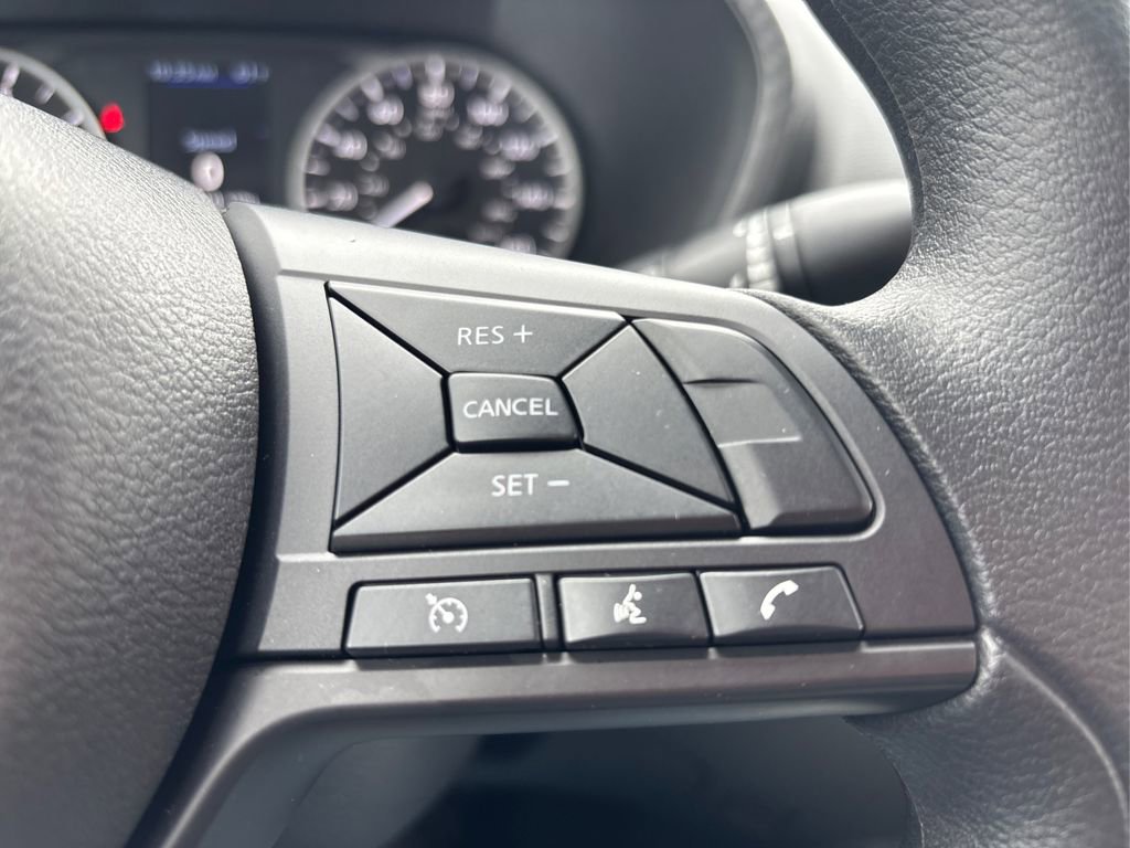 Used 2025 Nissan Sentra S image 27