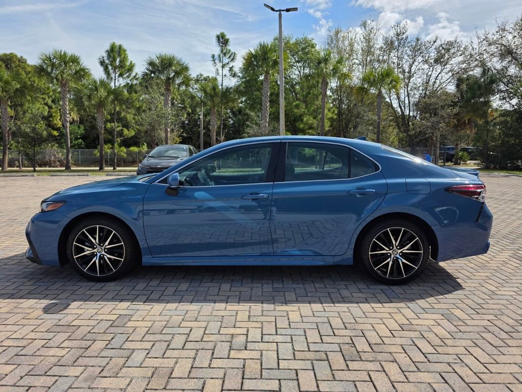 Certified 2024 Toyota Camry SE w/ Convenience Package image 8