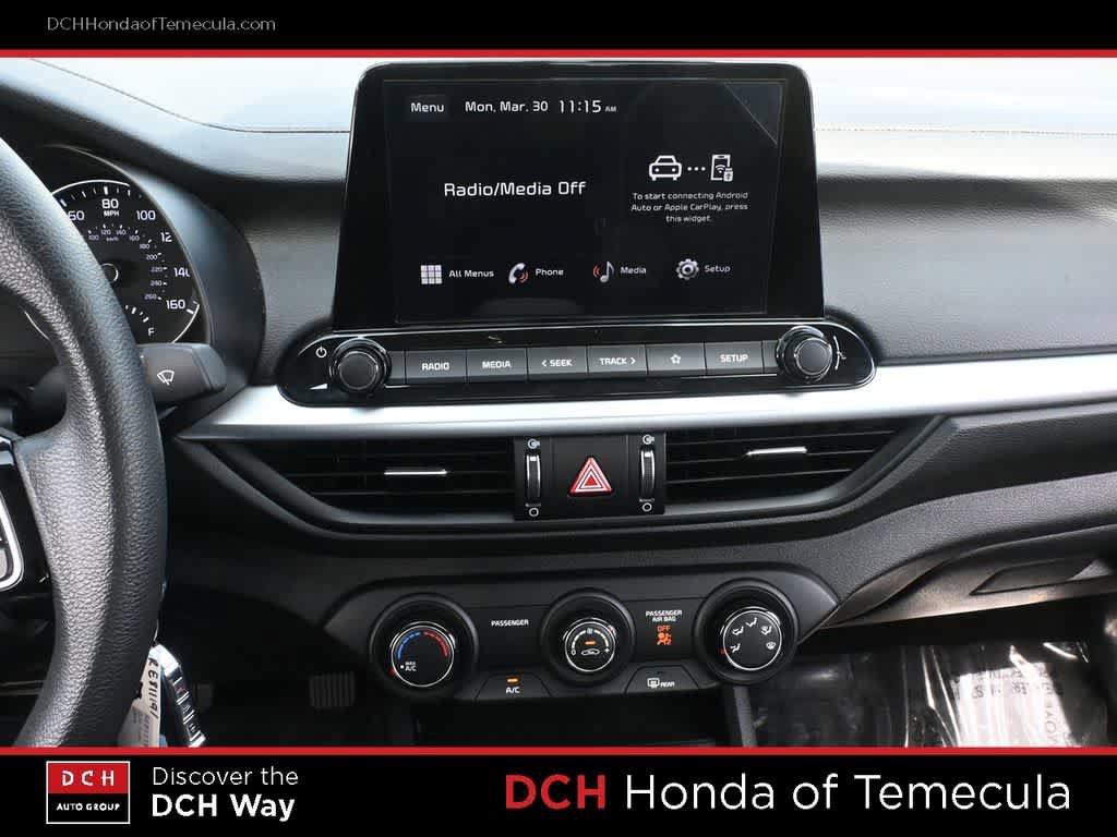 Used 2024 Kia Forte LXS w/ LXS Technology Package FWD image 12