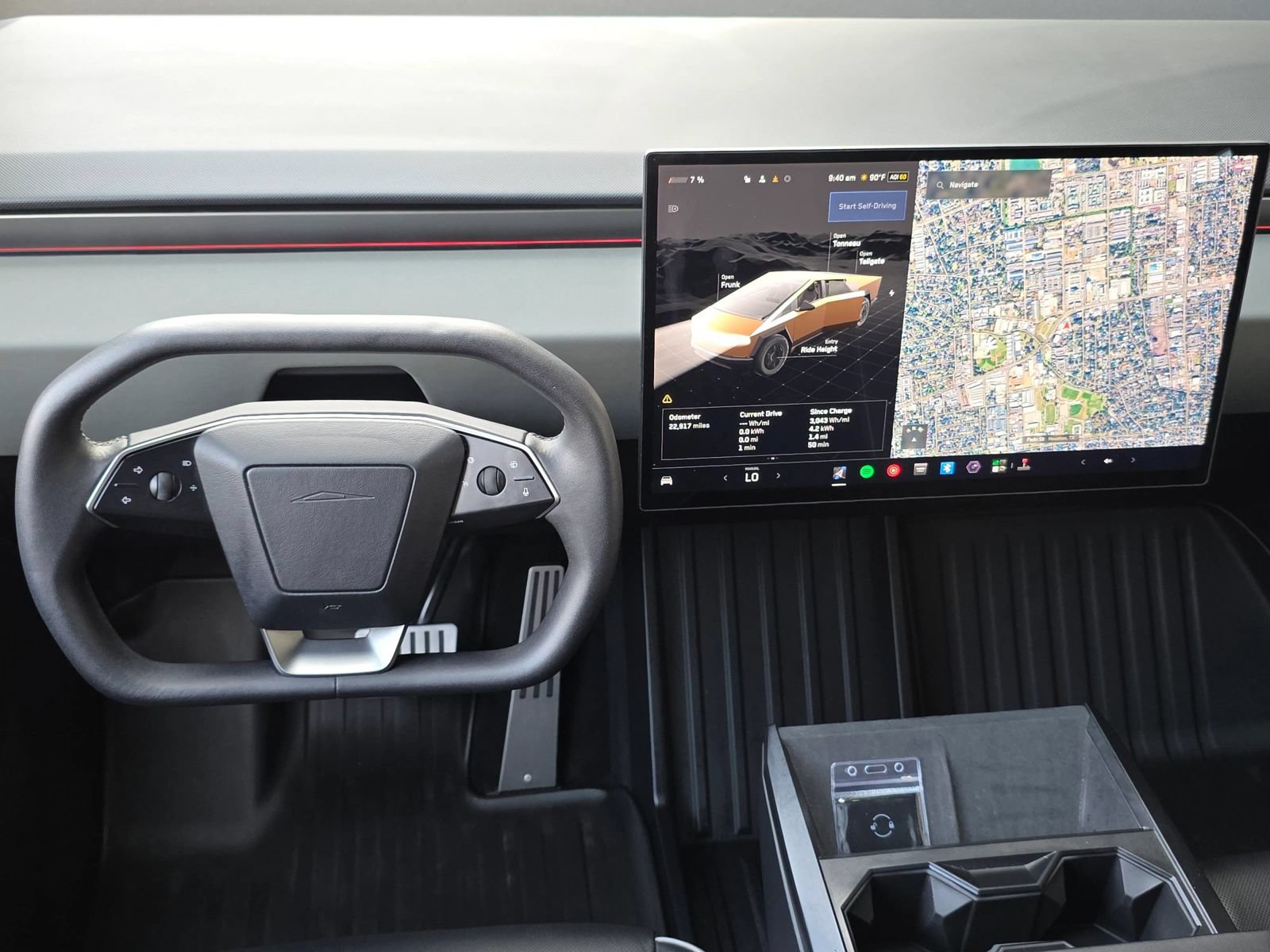 Used 2025 Tesla Cybertruck AWD Crew Cab image 14