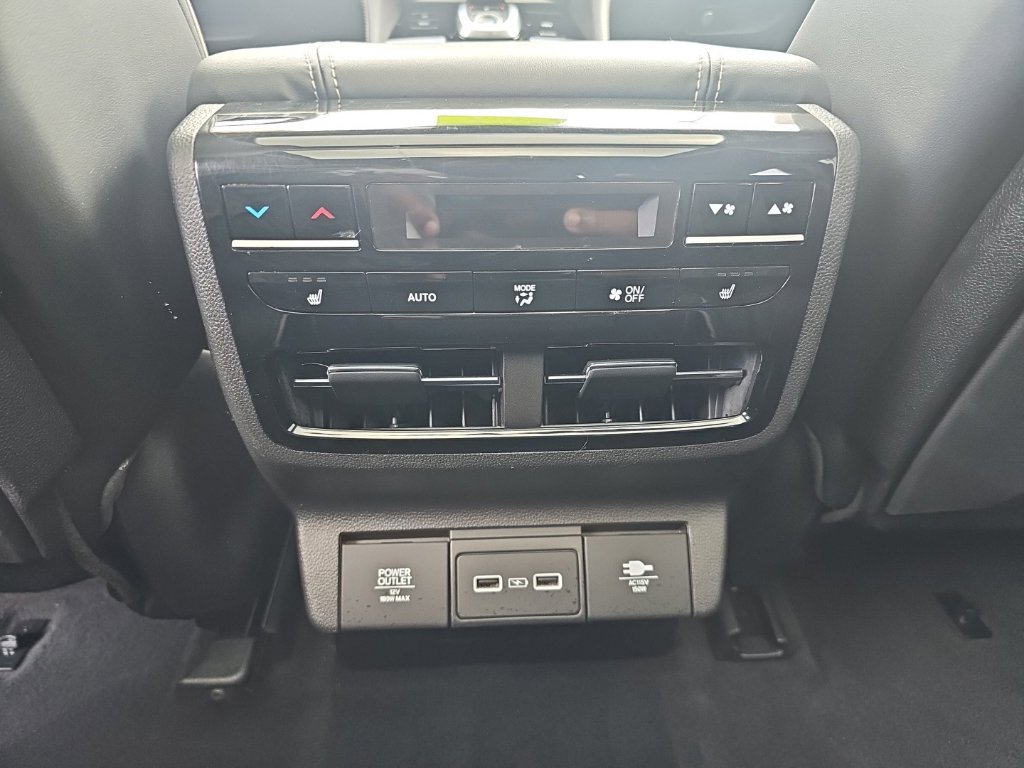 Used 2022 Acura MDX w/ Advance Package AWD/4WD image 39