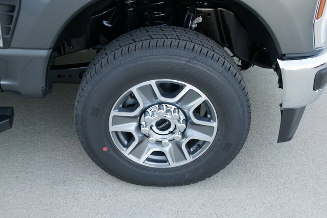New 2026 Ford F350 Lariat image 9