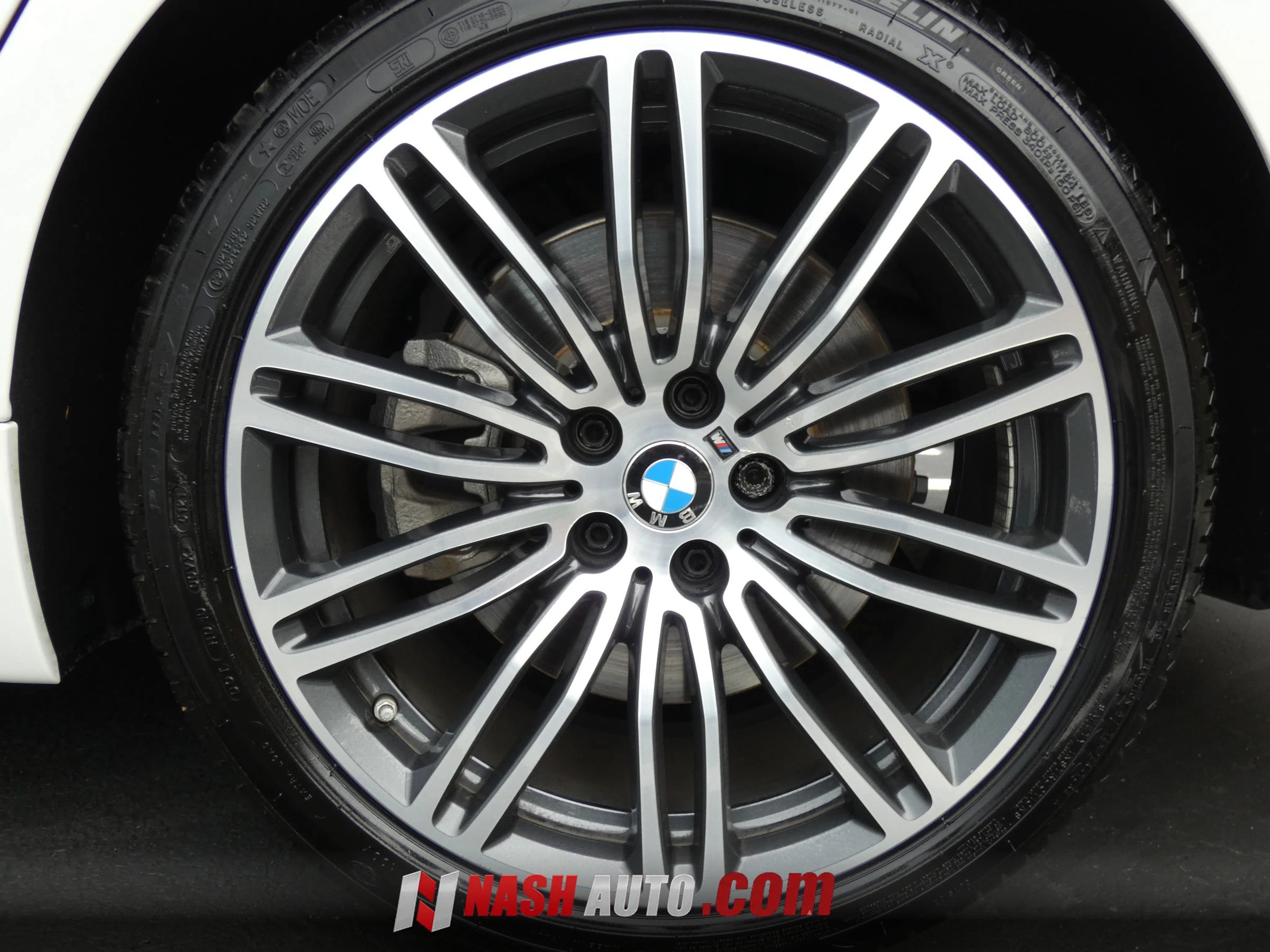 Used 2017 BMW 540i RWD image 21