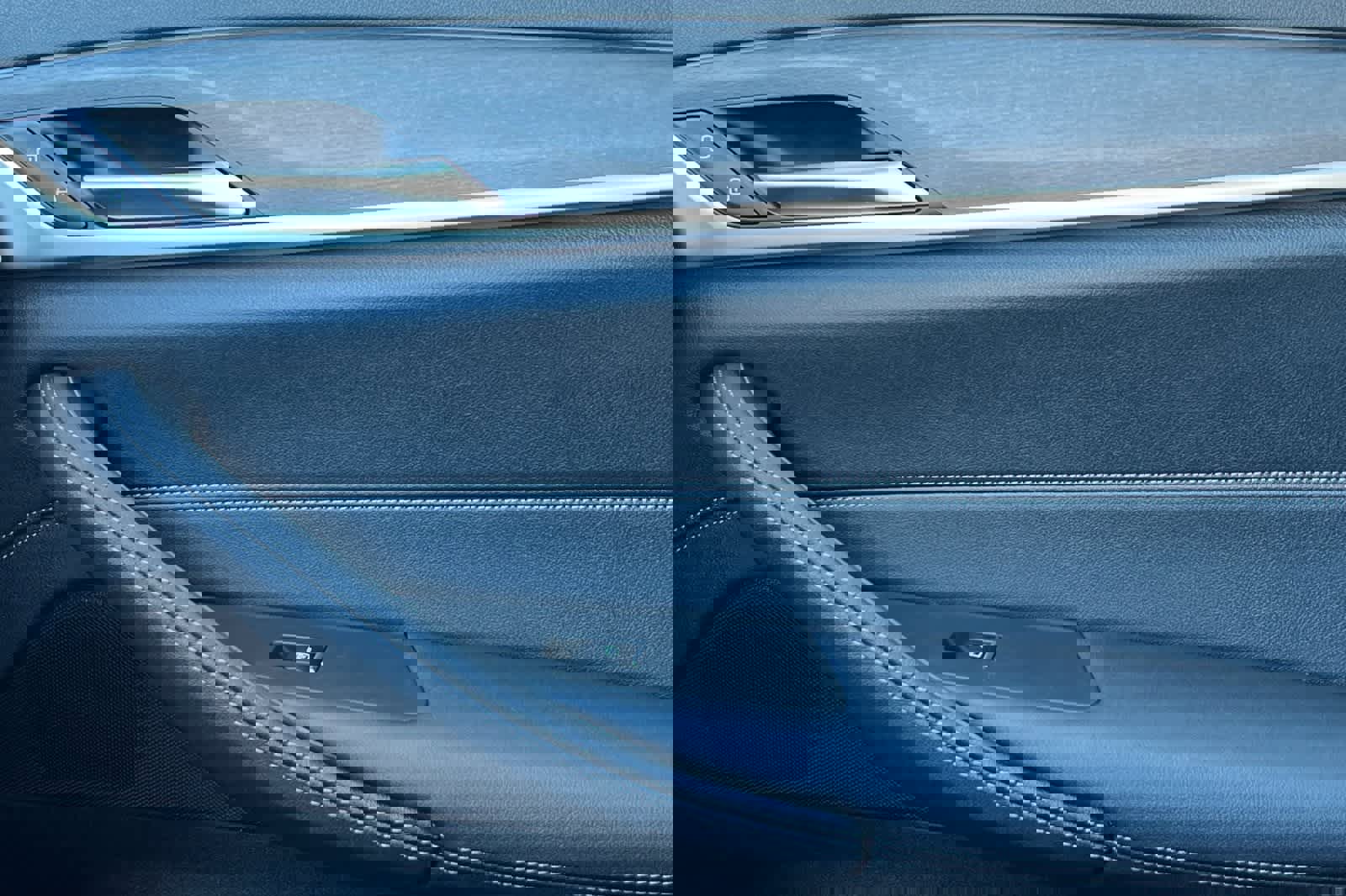 Used 2023 BMW 530e image 20