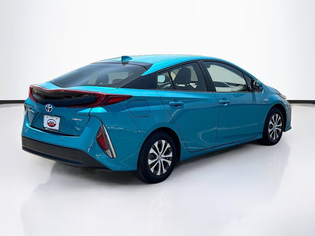 Certified 2021 Toyota Prius Prime Limited w/ Carpet Mat Package (TMS) FWD image 5