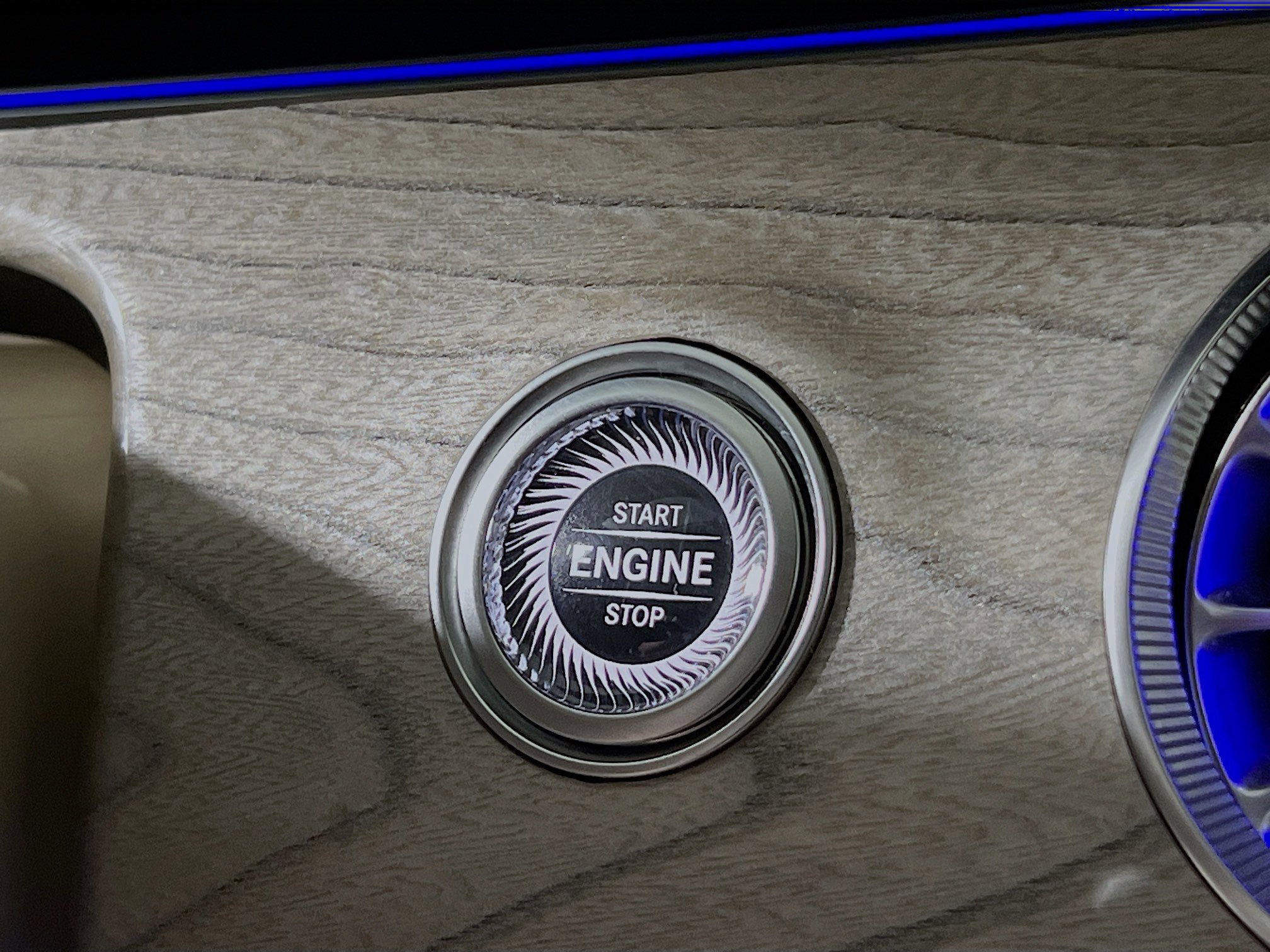 Used 2022 Mercedes-Benz E 450 Coupe image 23