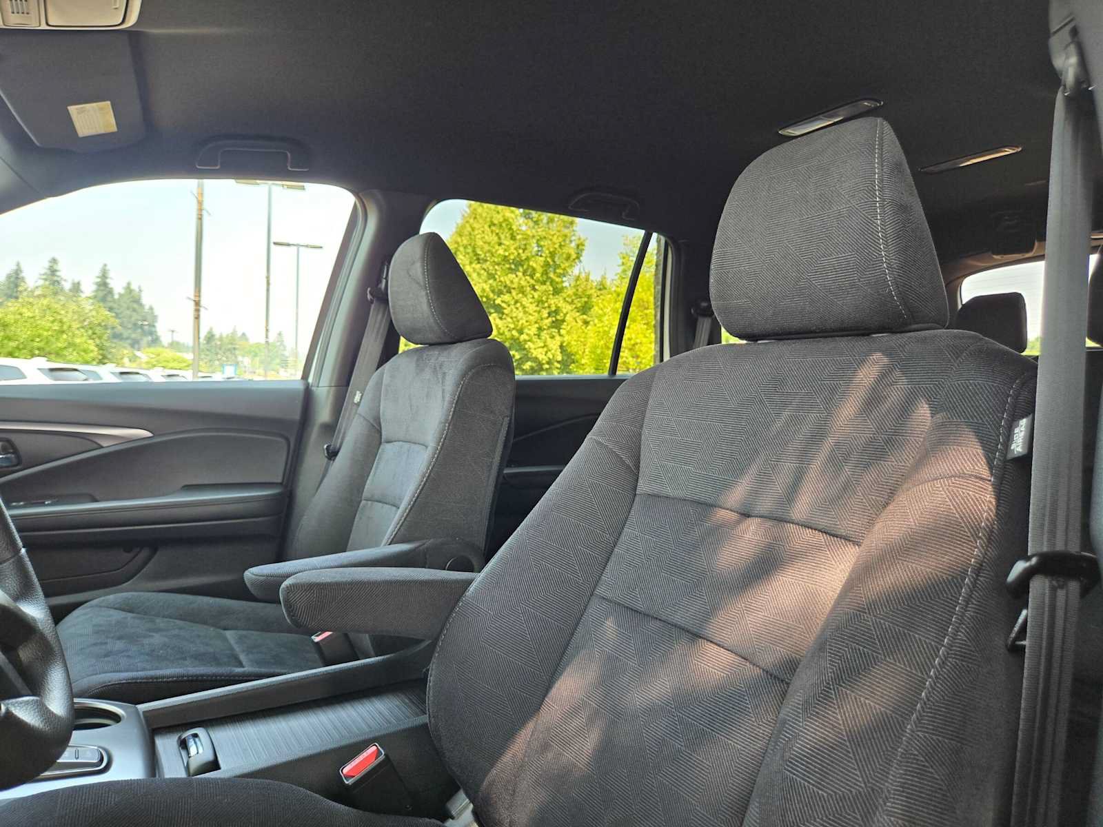 Used 2022 Honda Pilot Sport image 22