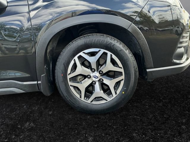 Used 2023 Subaru Forester Premium AWD/4WD image 13