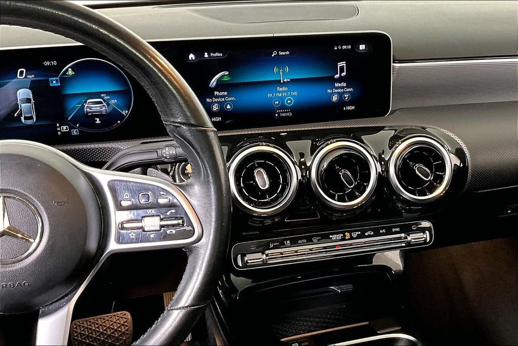 Used 2020 Mercedes-Benz A 220 image 6