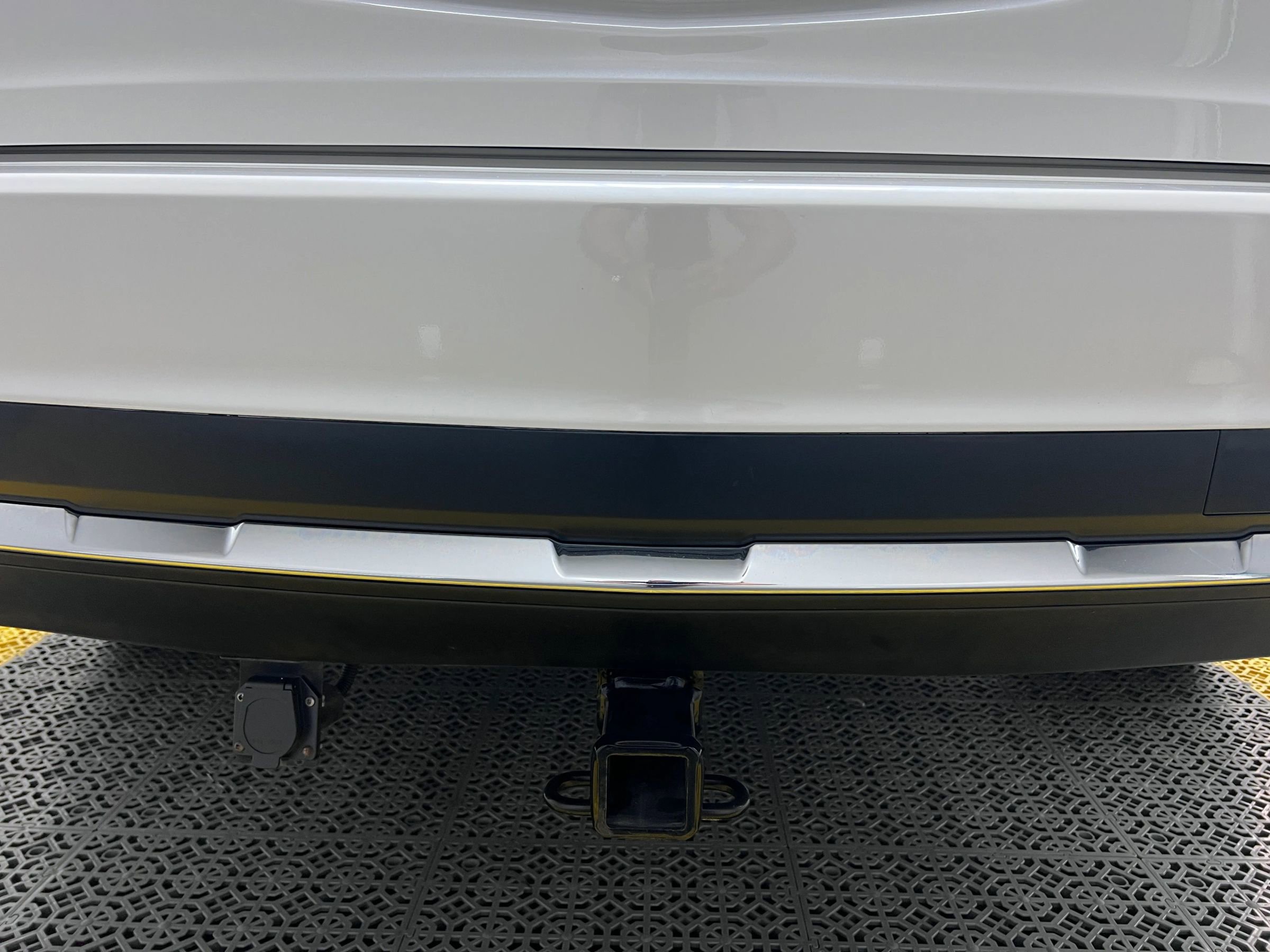 Used 2020 Acura MDX FWD image 30