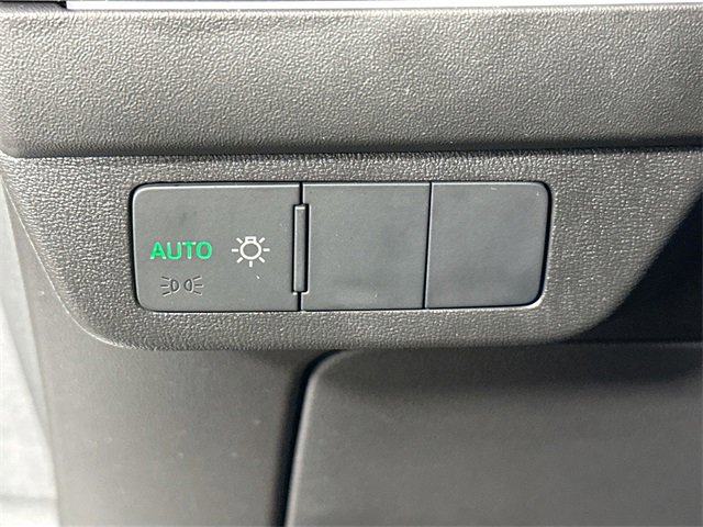 Used 2025 Audi Q4 e-tron Premium w/ Convenience Package image 24