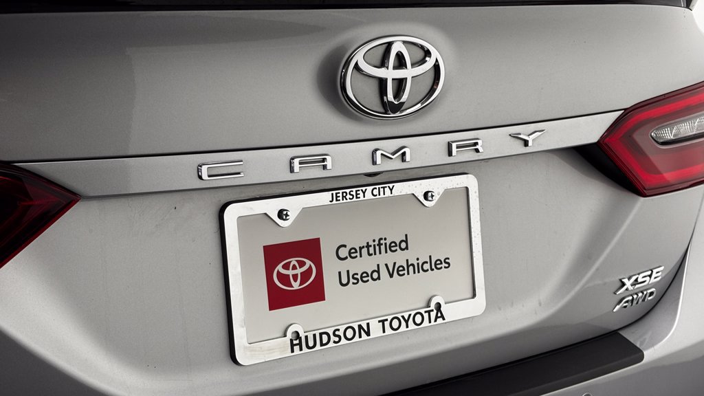 Used 2024 Toyota Camry XSE w/ Navigation Package AWD/4WD image 7