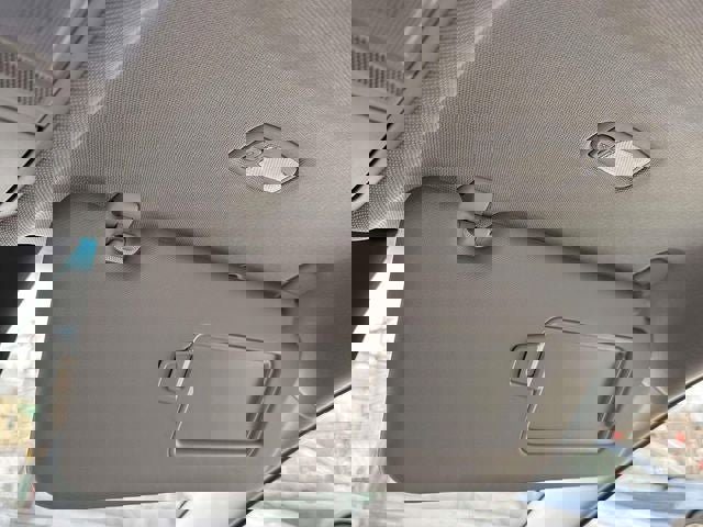 Used 2023 Hyundai Kona Limited w/ Cargo Package AWD/4WD image 31