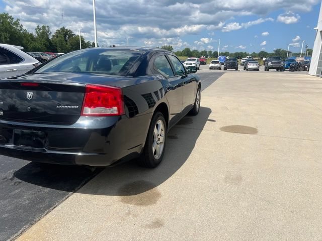 Used 2010 Dodge Charger AWD image 9