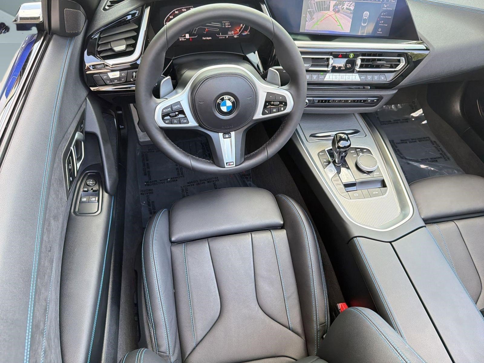 Used 2024 BMW Z4 M40i w/ Premium Package RWD image 27