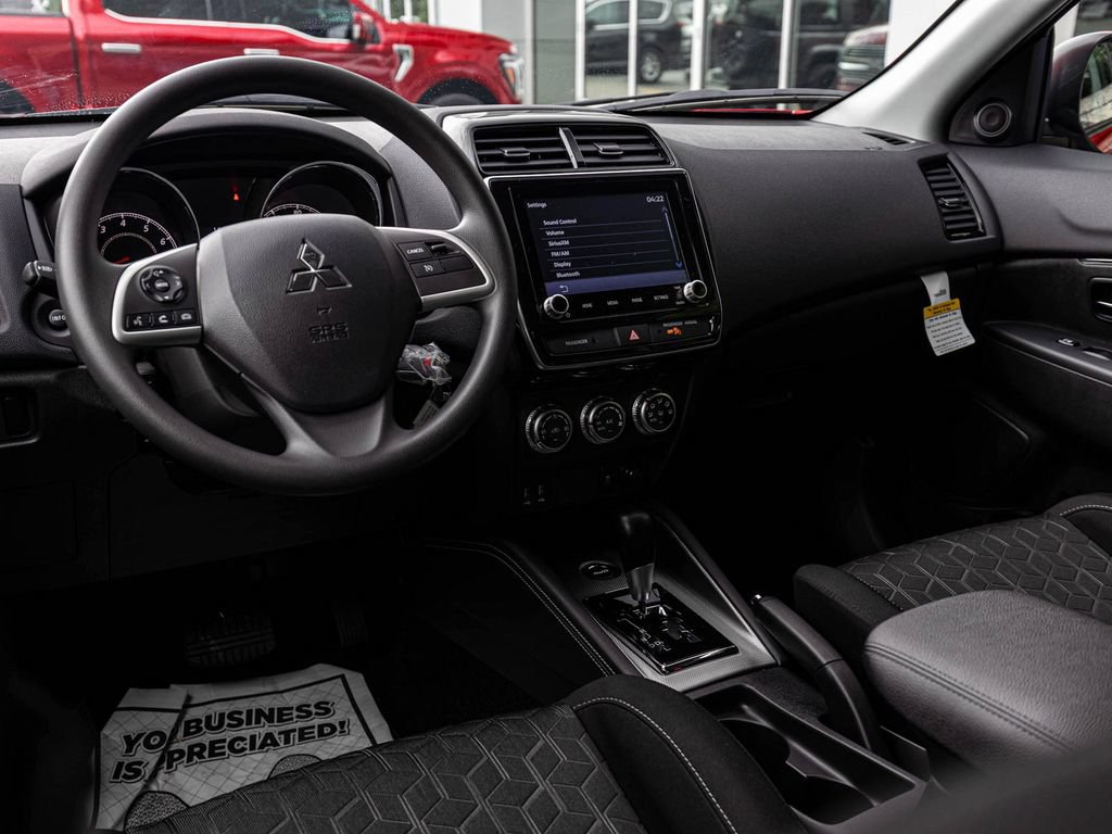 Used 2026 Mitsubishi Outlander Sport ES AWD/4WD image 17