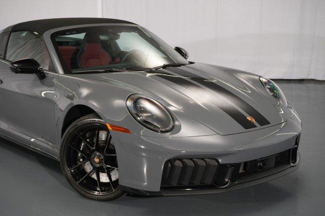 Used 2025 Porsche 911 Targa 4 GTS AWD/4WD image 18