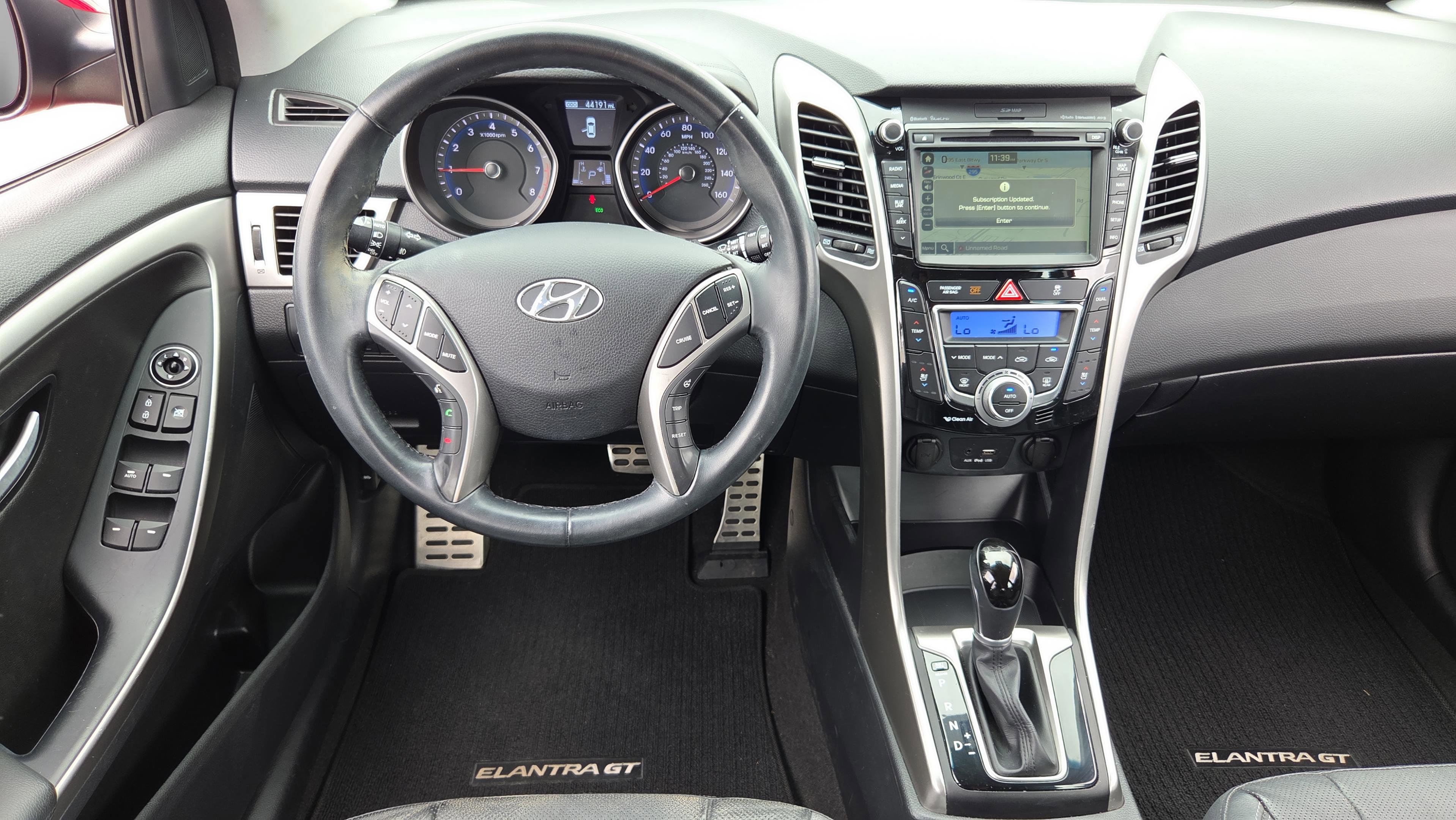 Used 2016 Hyundai Elantra GT w/ Option Group 03 FWD image 11