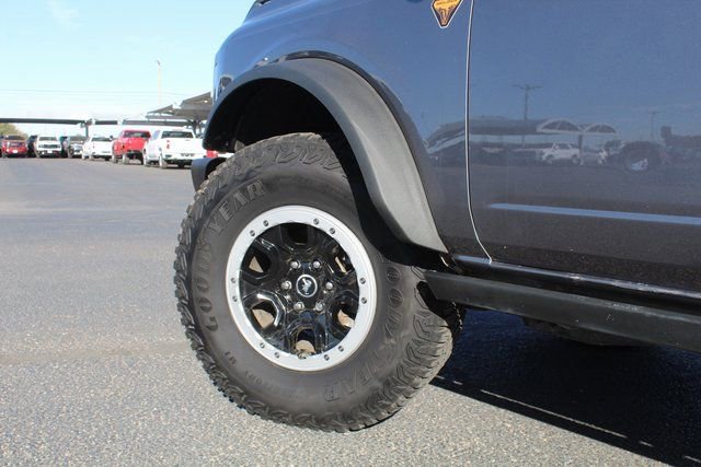 Used 2023 Ford Bronco Badlands w/ Sasquatch Package image 11