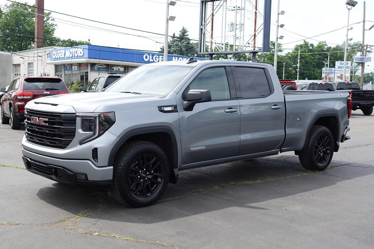 Used 2024 GMC Sierra 1500 Elevation w/ Preferred Package