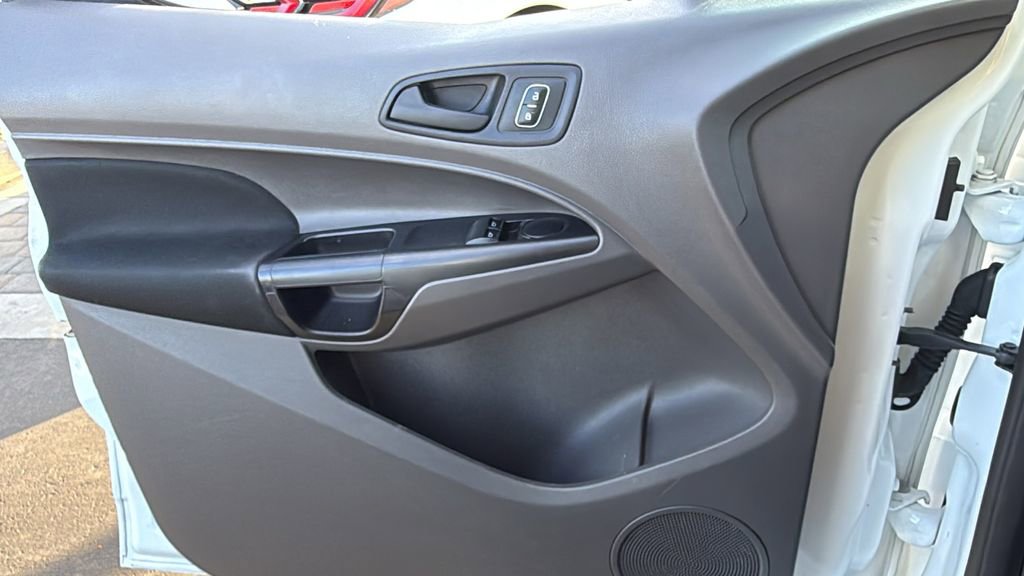 Used 2020 Ford Transit Connect XL image 25