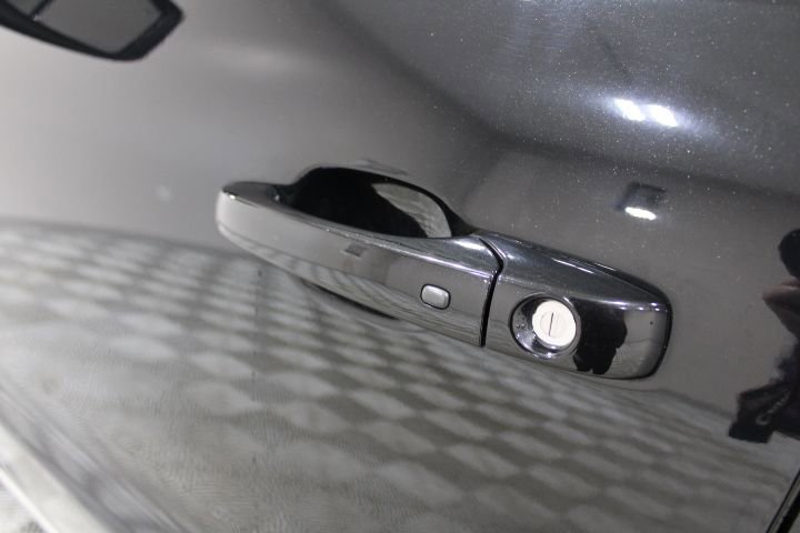 Used 2024 Dodge Durango SXT image 16