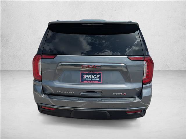 Used 2022 GMC Yukon XL AT4 w/ Technology Package AWD/4WD image 6