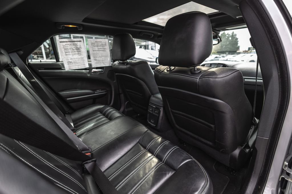 Used 2023 Chrysler 300 S RWD image 31