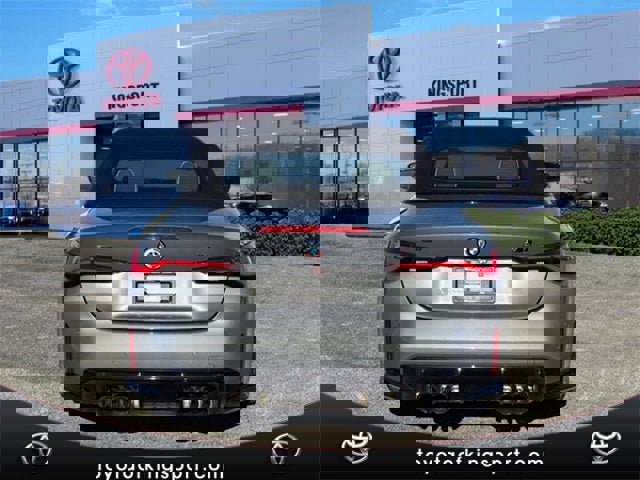 Used 2023 BMW M4 xDrive Competition w/ Executive Package image 4