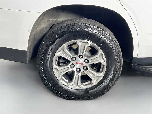 Used 2022 GMC Yukon SLE w/ Gmc Pro Safety Plus Package image 36