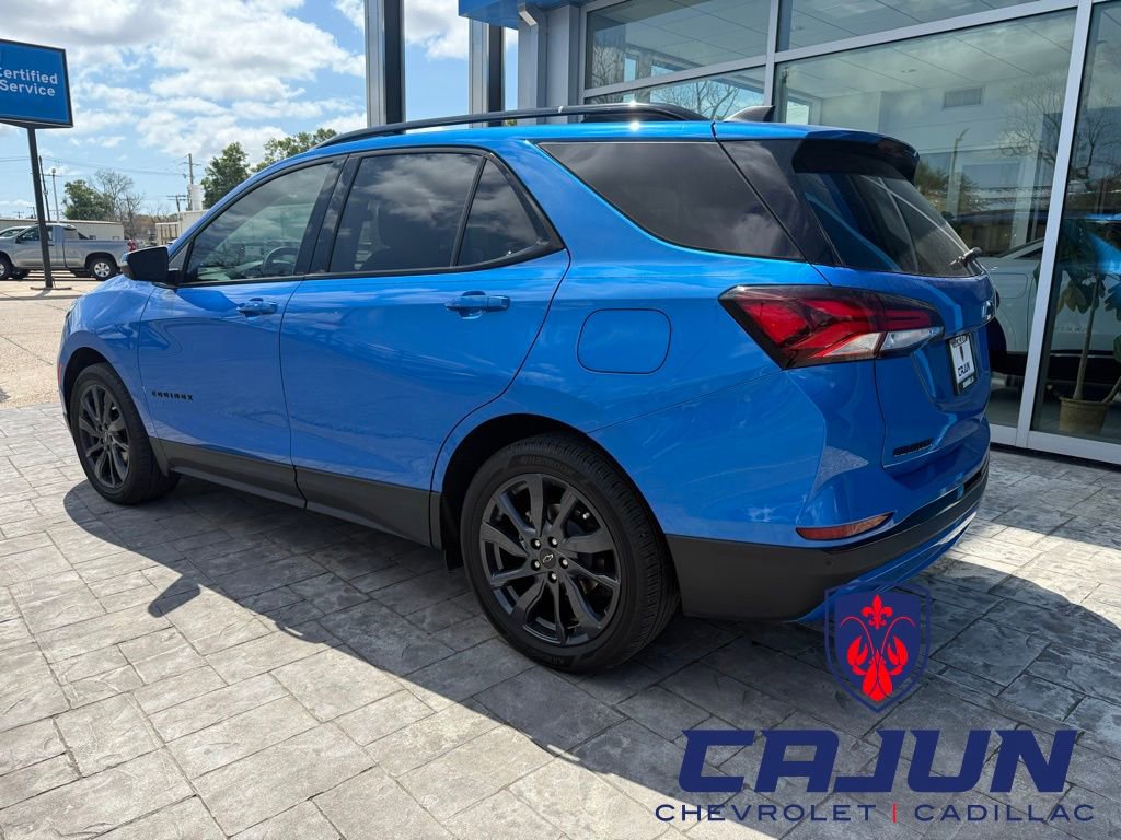 Used 2024 Chevrolet Equinox RS image 2