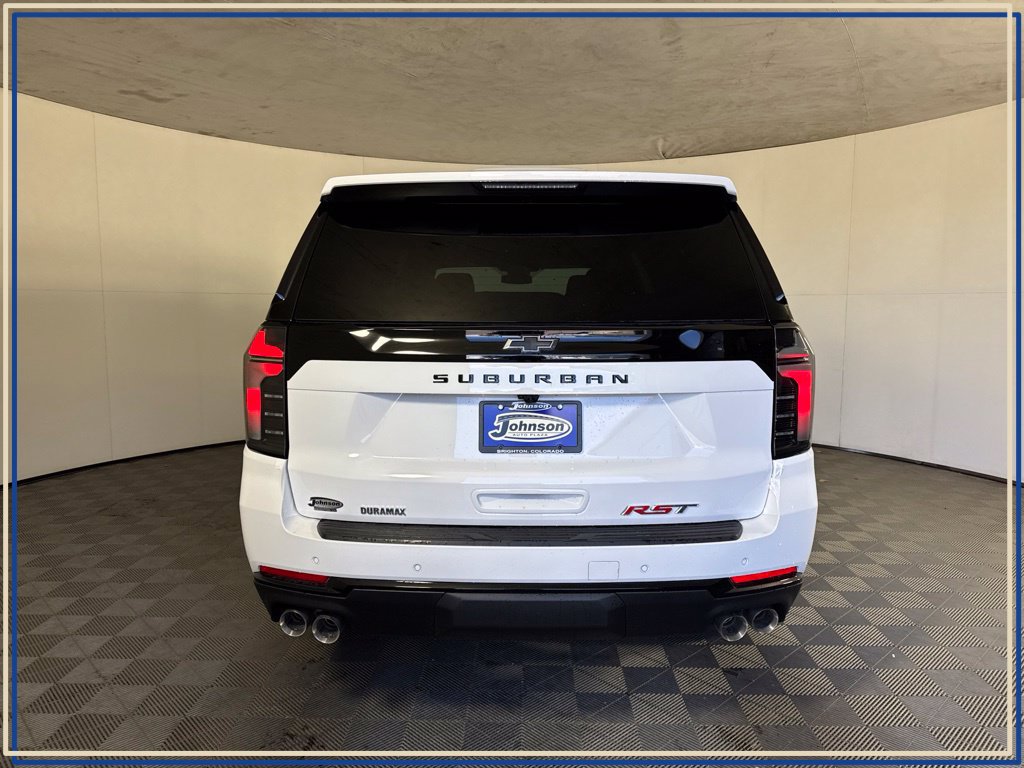 New 2026 Chevrolet Suburban RST w/ RST Capability Package AWD/4WD image 8