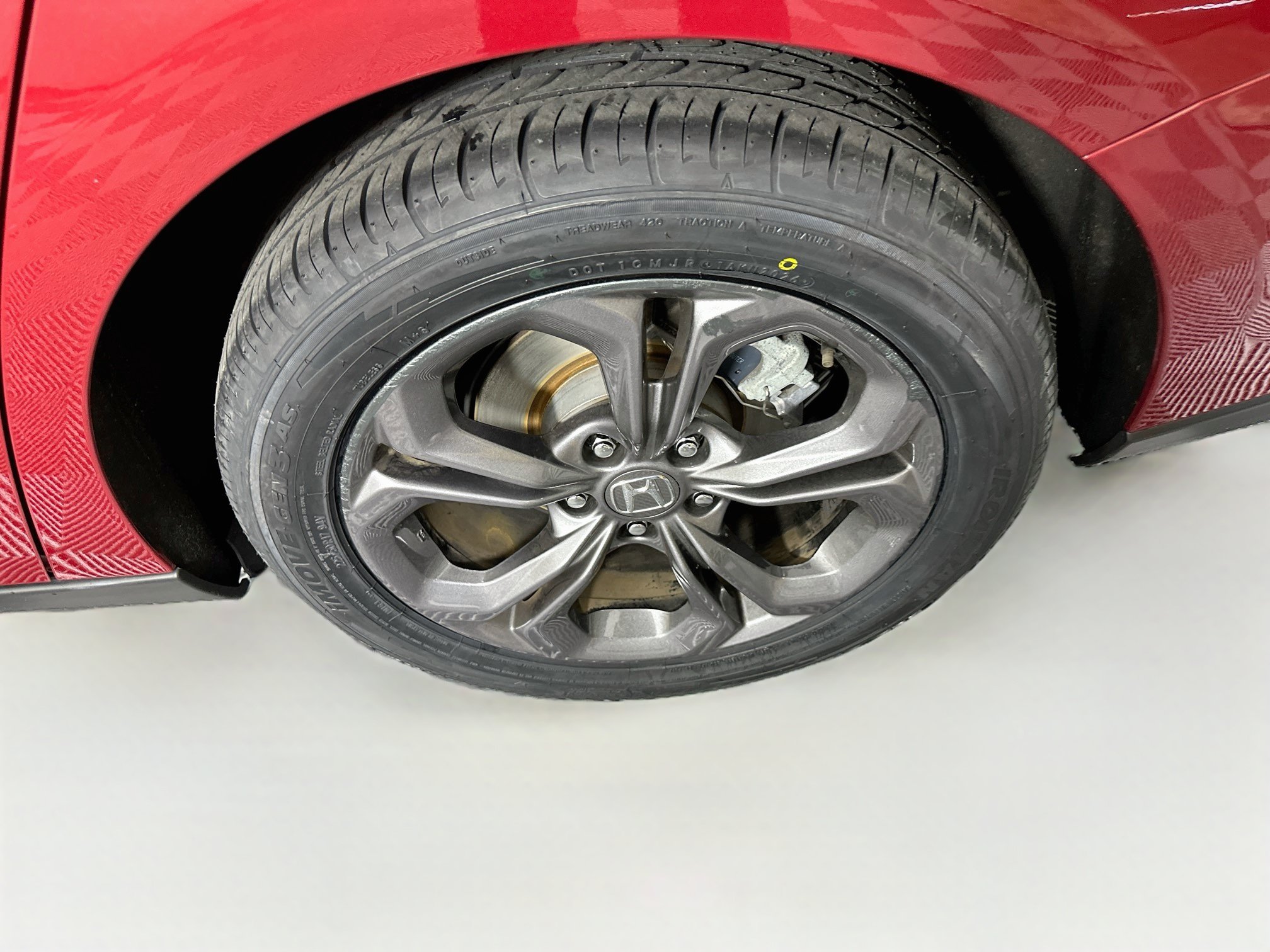 Used 2023 Honda Accord EX image 11