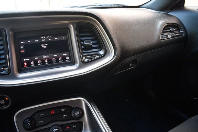 Used 2022 Dodge Challenger SXT w/ Blacktop Package image 27