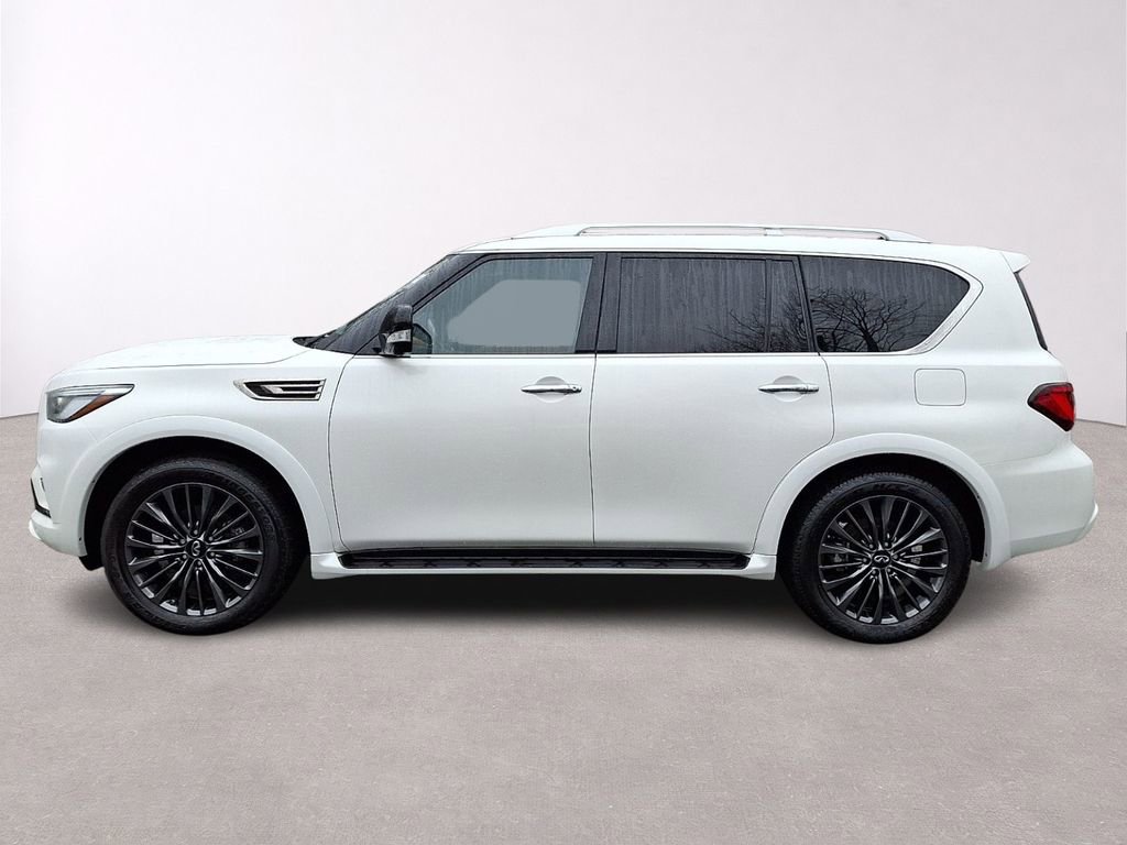 Used 2024 INFINITI QX80 Sensory AWD/4WD image 4