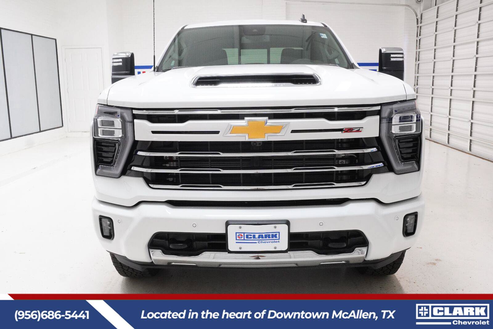 New 2026 Chevrolet Silverado 2500 LT w/ Z71 Chrome Sport Edition AWD/4WD image 2