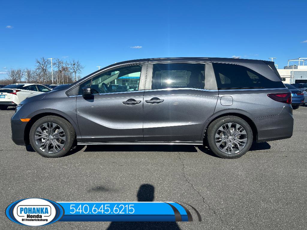 New 2026 Honda Odyssey Touring image 2