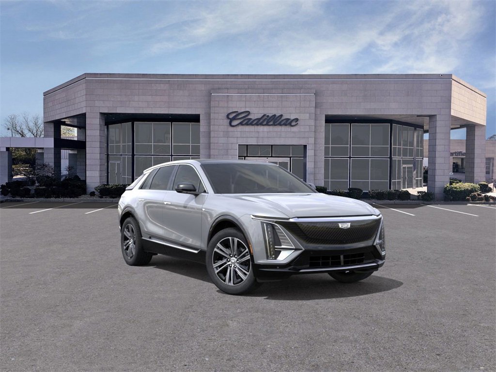 New 2026 Cadillac Lyriq Premium Luxury image 1