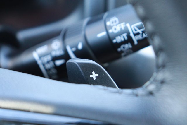 Certified 2025 Honda Odyssey Touring image 28