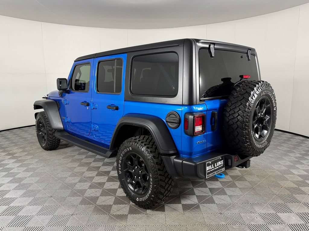 Used 2023 Jeep Wrangler Unlimited w/ Cold Weather Group AWD/4WD image 8