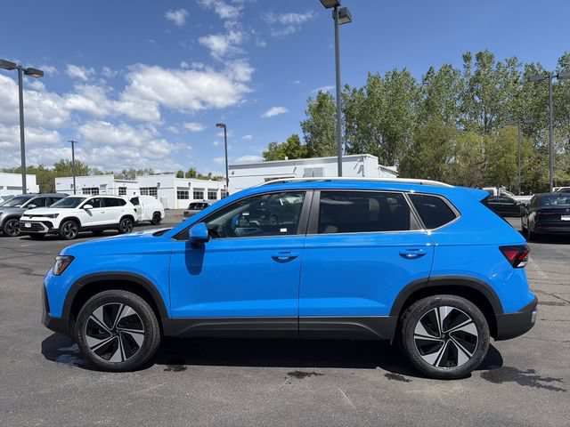 New 2026 Volkswagen Taos SE AWD/4WD image 8